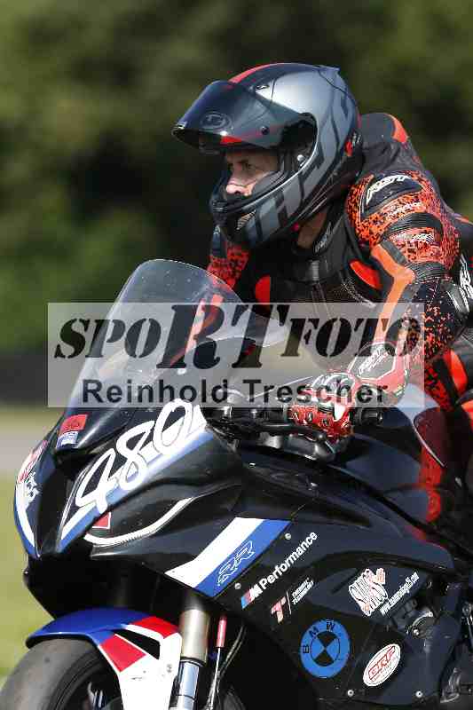 /44 09.08.2025 Plüss Moto Sport ADR/Freies Fahren/480